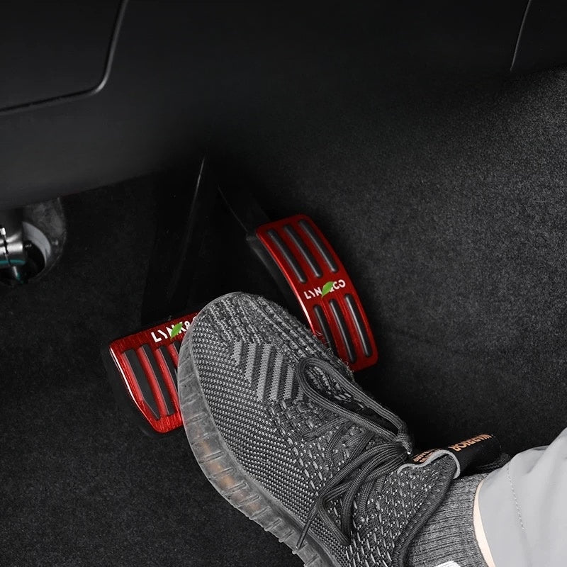 Aluminum Accelerator Brake Foot Pedals for Lynk & Co 08